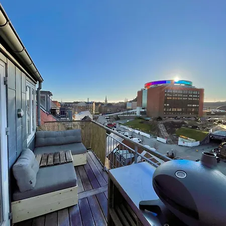 Central Rooftop Apartment By Aros With Balcony Aarhus Exterior photo